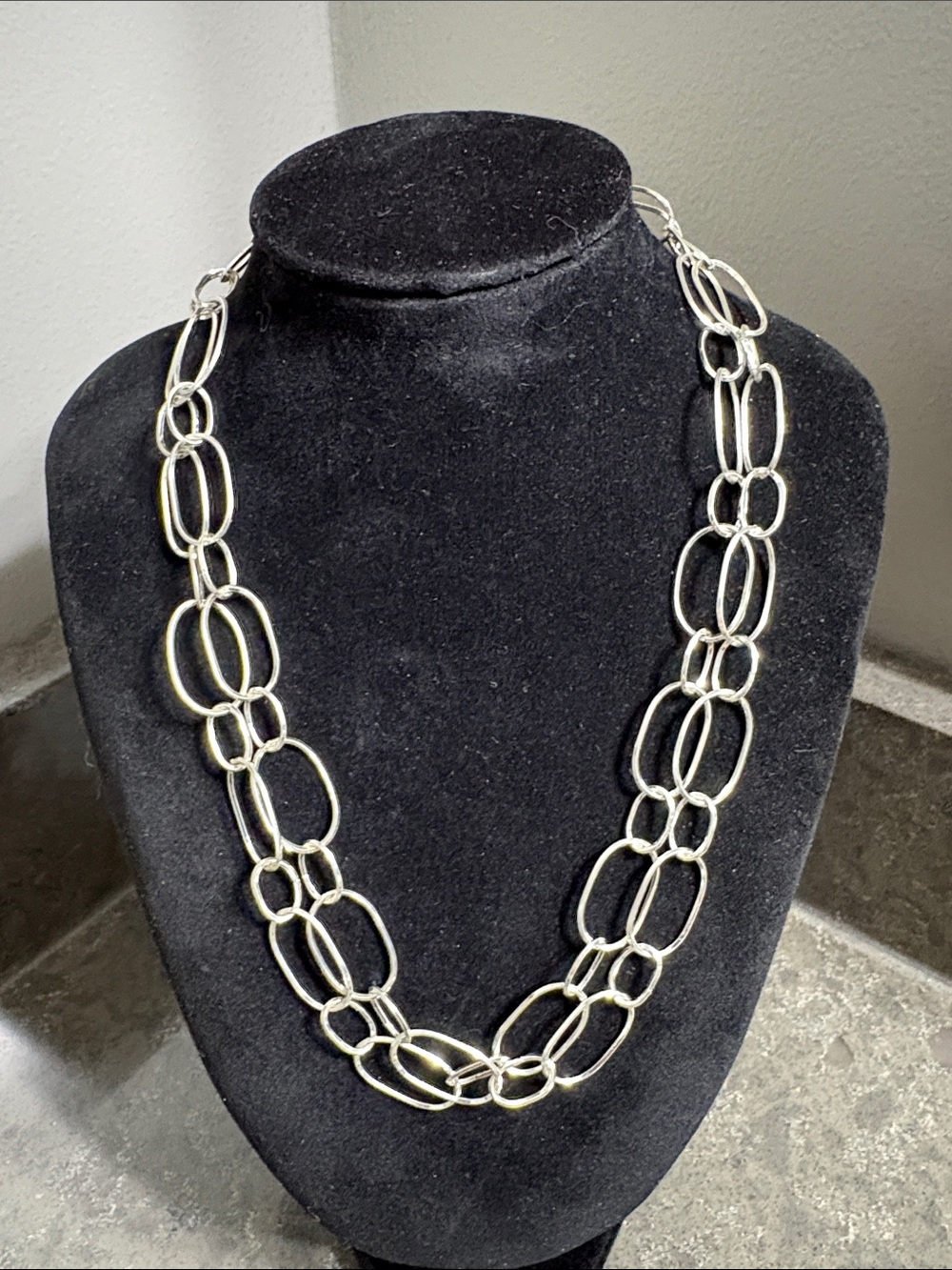 Silver Tone Oval Link Statement Necklace 18”